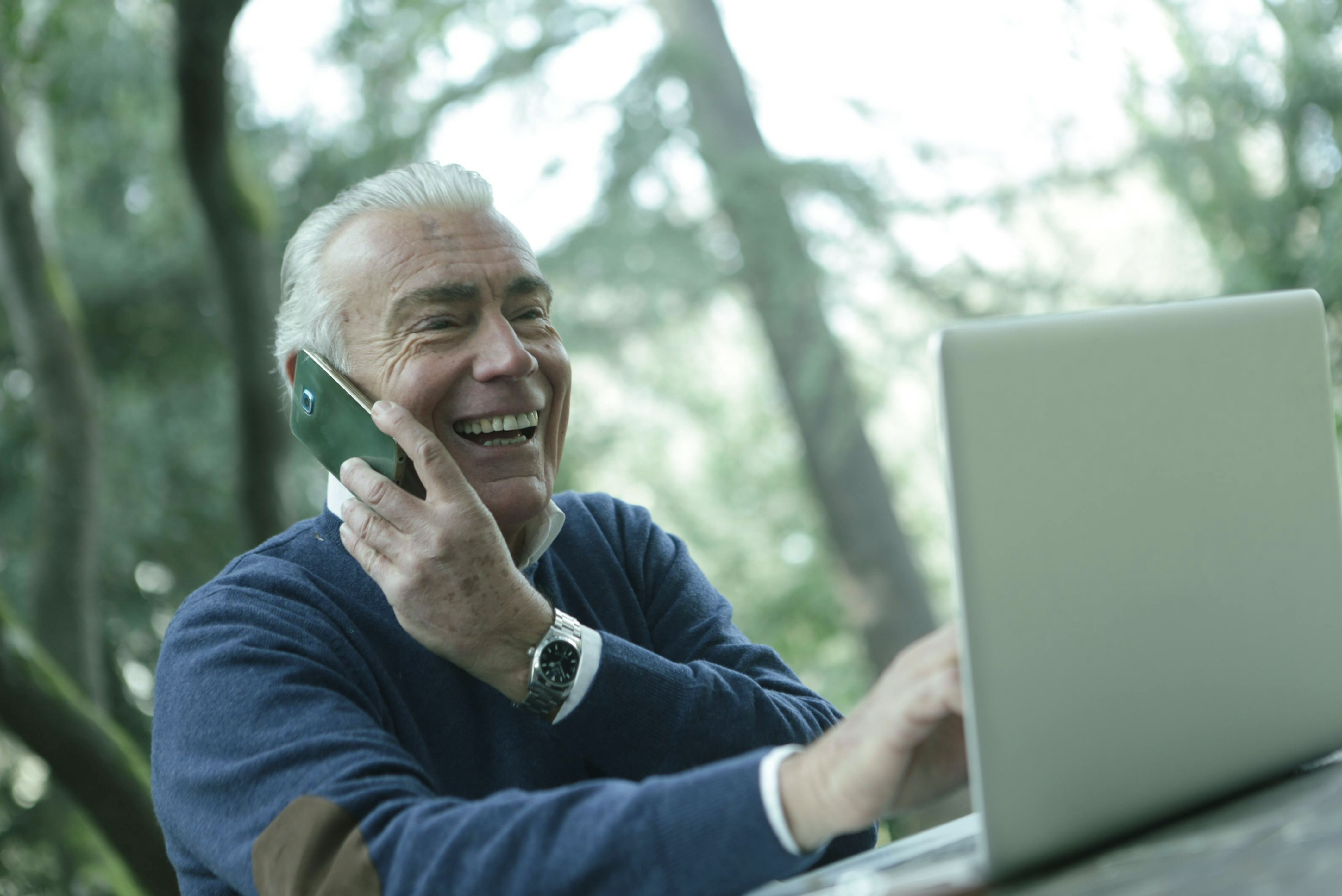 Illustration prompting to use the solar savings calculator