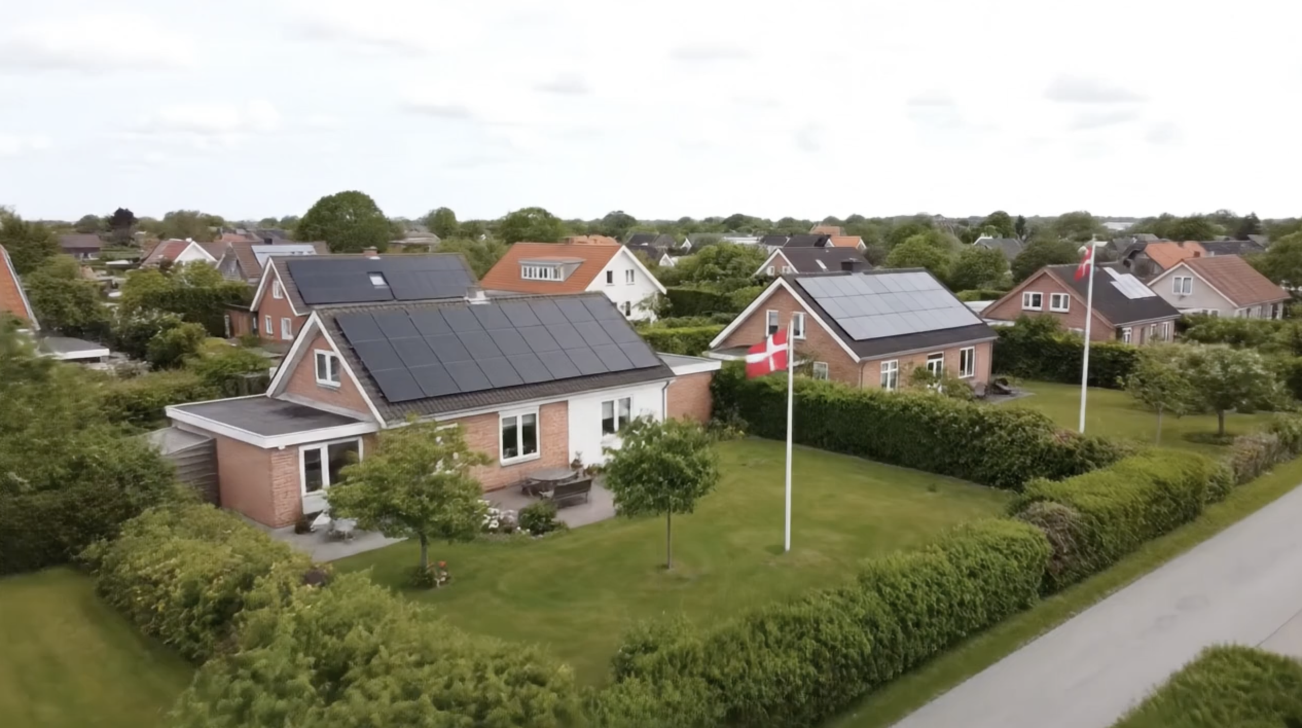 EcoRay solar background